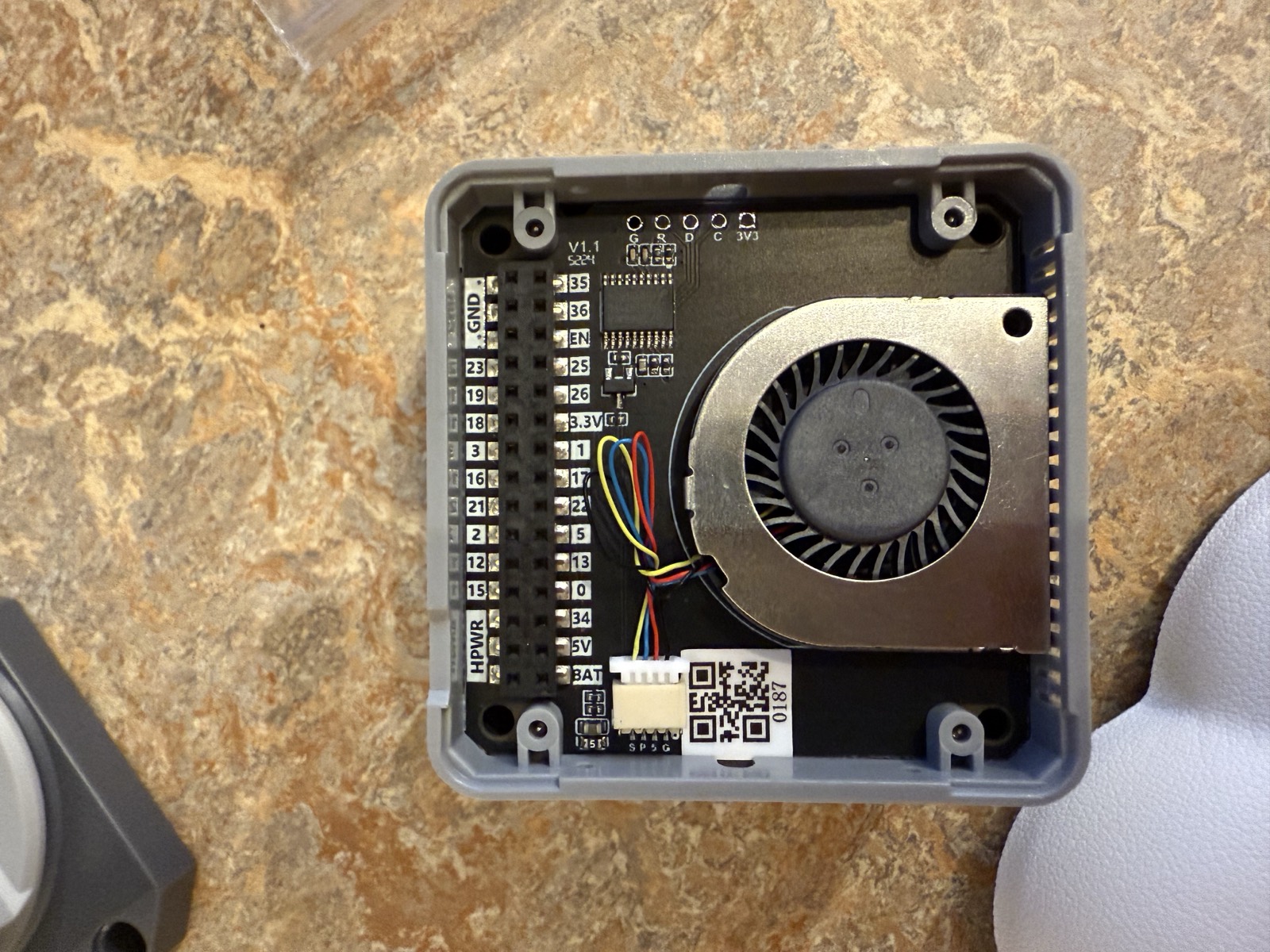 CoreS3とModule-LLMの配線